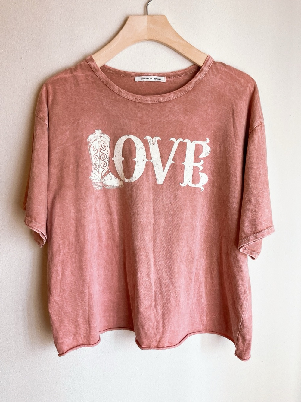 Caution To The Wind Cowboy Boot TShirt Country Love Mauve large - Picture 2 of 8